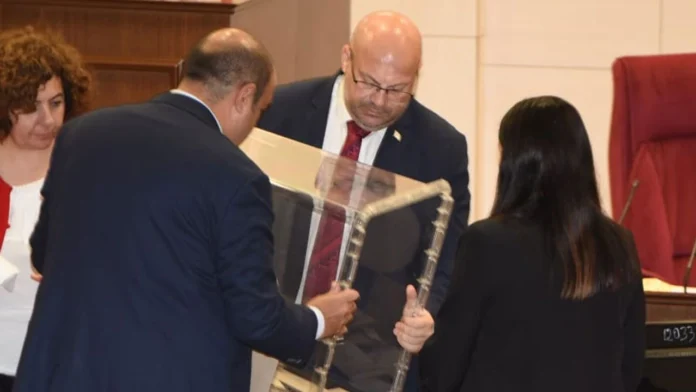 Meclis Başkanlığı 5’inci tura kaldı!