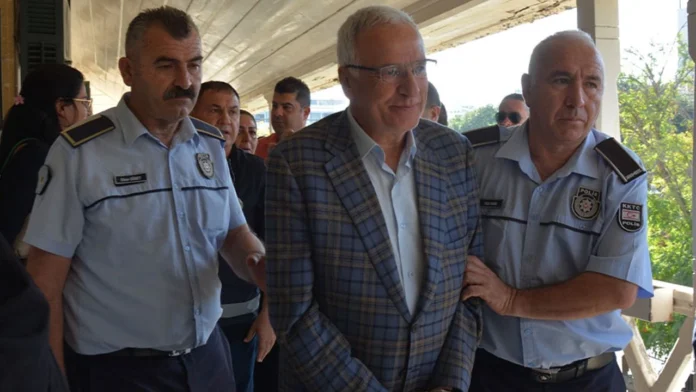 Tabanca, mermi ve şarjörle yakalanan sanığa 1 yıl ceza