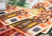 Dövizde son durum… 1 Sterlin: 65.85 euro avro doviz