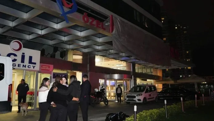 Anne ve babaları böyle tuzağa çekmişler: “Kuvözde bebeğimin ölü halini gösterdiler” Anne ve babaları böyle tuzağa çekmişler: “Kuvözde bebeğimin ölü halini gösterdiler”