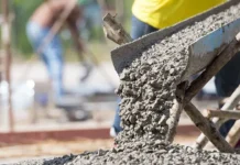 Spiral makinesinin taşı kırıldı: 20 yaşındaki işçi yaralandı Güney'de hazır beton işçilerinin grevi sektöre 80-100 milyon euro zarar verdi
