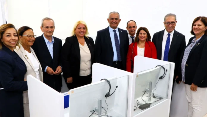 Milli Eğitim Bakanı Çavuşoğlu, Karpaz Meslek Lisesi'nde kurulan dil laboratuvarının açılışını yaptı