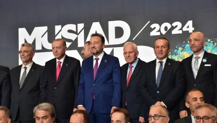 Erdoğan, KKTC'nin de yer aldığı MÜSİAD fuarını ziyaret etti... Erdoğan, KKTC'nin de yer aldığı MÜSİAD fuarını ziyaret etti...