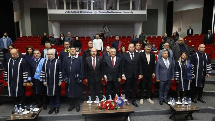 Cumhurbaşkanı Tatar, DAÜ Akademik Ödül Töreni'ne katıldı Cumhurbaşkanı Tatar, DAÜ Akademik Ödül Töreni'ne katıldı