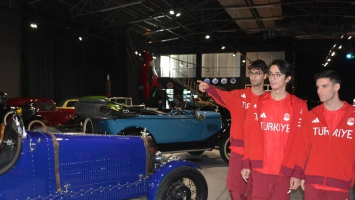 Şampiyonlar, Efsane Otomobillerle Buluştu!