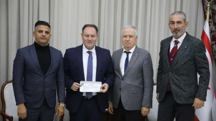 Öztürkler, Çanakkale Kepez Spor ile Lapta Türk Birliği Spor Kulübü arasındaki dostluk maçına davet edildi