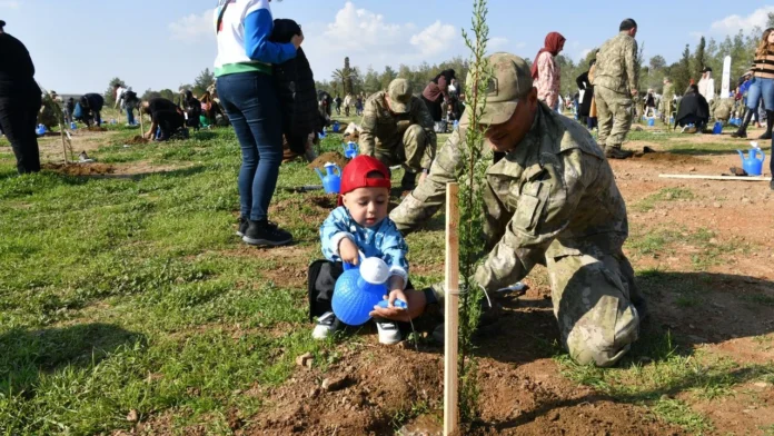 Kıbrıs Türk Barış Kuvvetleri Komutanlığı personeli ve ailelerinden fidan dikme etkinliği…