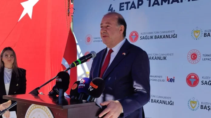 Dinçyürek: Başbakanımız önderliğinde ilerliyoruz Dinçyürek: Başbakanımız önderliğinde ilerliyoruz