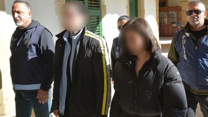mah-uy-il Araçlarında uyuşturucu ve hap bulundu! Araçlarında uyuşturucu ve hap bulundu!