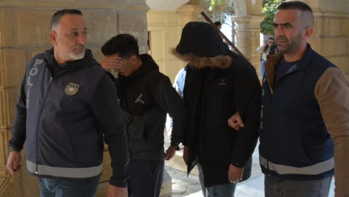 Güzelyurt'ta uyuşturucu... Zanlılar mahkemede! mahkeme-uyusturucu-5-zanli-guzelyurt-1 Güzelyurt'ta uyuşturucu... Zanlılar mahkemede!