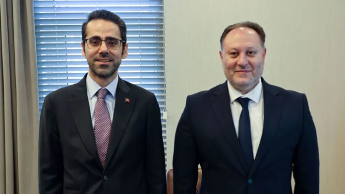 ozturklerserim Öztürkler, Büyükelçi Serim’i ziyaret etti Öztürkler, Büyükelçi Serim’i ziyaret etti