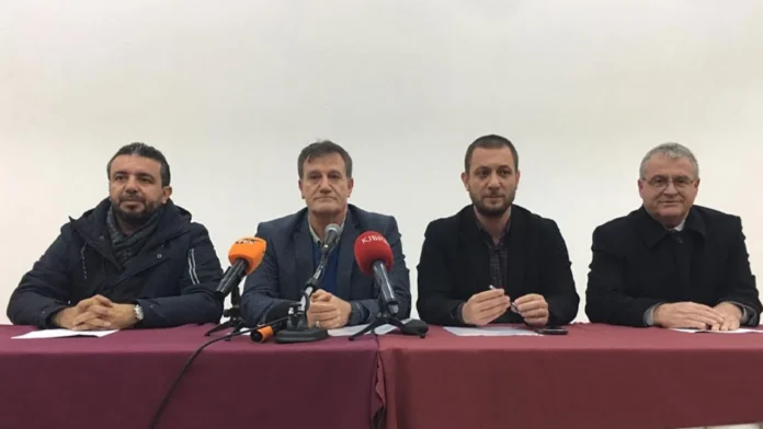 YDP’nin Genişletilmiş Parti Meclisi’nin bugünkü toplantısında, hükümetten çekilme kararı alındı. Kararın PM’ye sevk edileceği öğrenilirken, toplantı tarihi yarın belirlenecek.