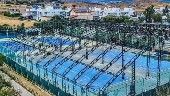 gonyelitenis GÖNYELİ TENİS KORTLARINDA ULUSLARARASI STANDARTLARDAKİ YENİ YAPININ ÇALIŞMALARI SÜRÜYOR