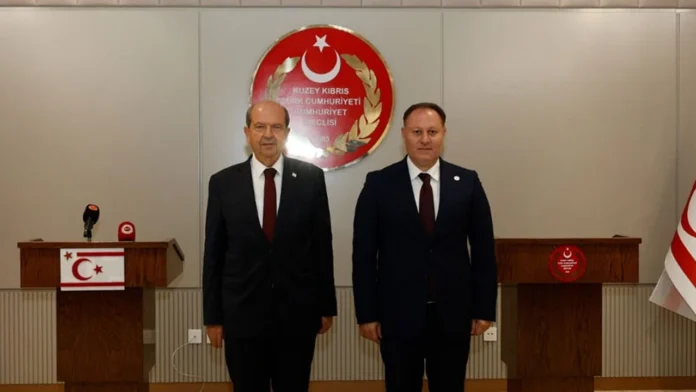 tatarozturkler Cumhurbaşkanı Tatar ve Öztürkler, yeni yasama yılının başlaması nedeniyle açıklama yaptı