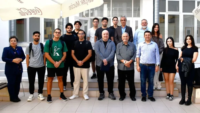 DAÜ’de “Kafes Oyunlarının Termodinamiği Ve Rastlantısallık” seminerine yoğun ilgi