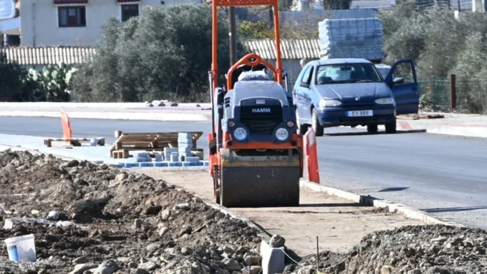 Güzelyurt Zümrütköy ve Şahinler’de altyapı ve kaldırım çalışmaları sürüyor