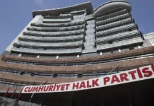 CHP kurultay davası ertelendi