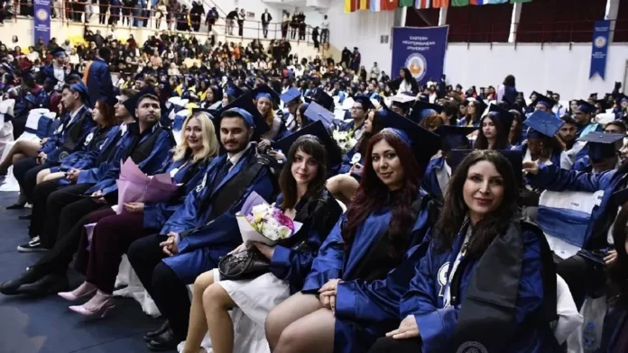 DAÜ, 2025–2026 güz döneminde 700’ü aşkın yeni mezun verdi