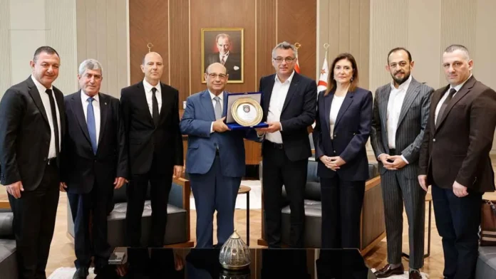 erh-9 Cumhurbaşkanı Tufan Erhürman, POL-VAK heyetini kabul etti