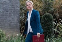 İngiltere Dışişleri Bakanı: Kıbrıs’ta İngiliz üssü çevresinde tüm orantılı önlemler alındı