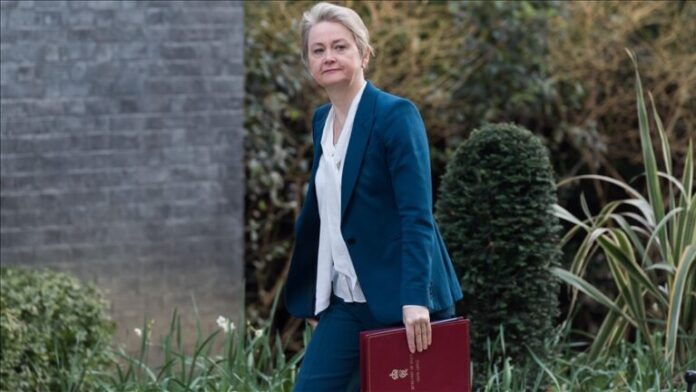 İngiltere Dışişleri Bakanı: Kıbrıs'ta İngiliz üssü çevresinde tüm orantılı önlemler alındı