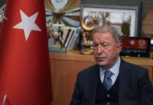 Akar: Güney Kıbrıs, savunma için çok taarruz için az risk alıyor