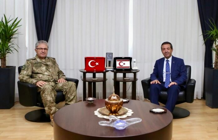 Ertuğruloğlu, Kara Kuvvetleri Komutanı Orgeneral Tokel ile görüştü