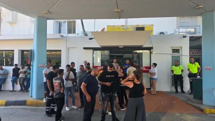 Gemiden kurtarılan 20'den fazla kişi Dr. Burhan Nalbantoğlu Devlet Hastanesi’nde