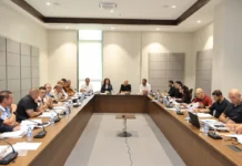 Hukuk Komitesi’nde iki yasa tasarısı ele alındı, bir karar tasarısı ise Genel Kurul’a sevk edildi