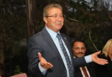 “Sizin işiniz konuşmak, bizim işimiz çalışmak”