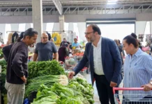 Sadıkoğlu Çifti Kapalı Pazar Yerini Ziyaret Etti